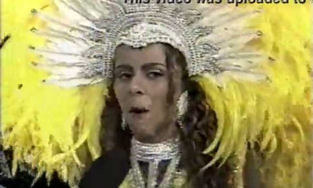 Viviane Araújo novinha e gostosa de tapa sexo no carnaval!